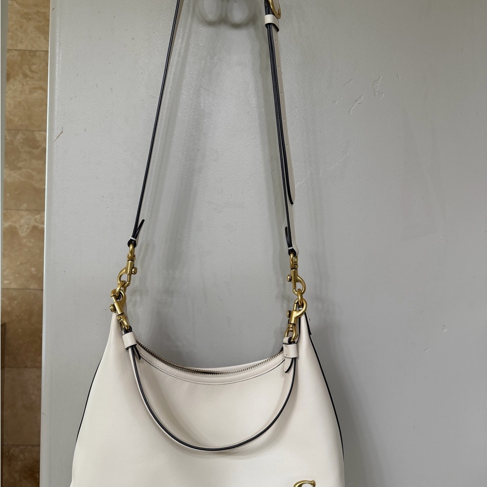 COACH ivory glovetanned leather shoulder crossbody bag